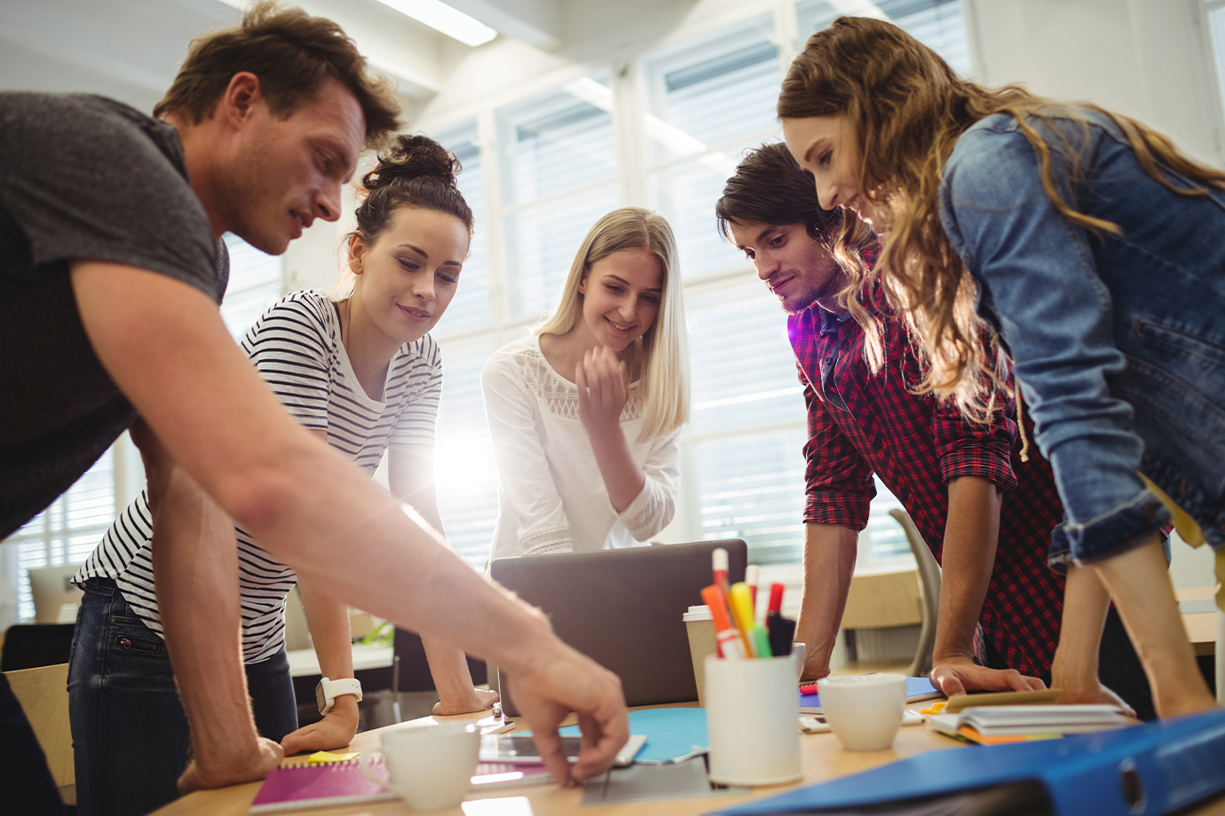 roles-de-un-equipo-de-trabajo-por-megaron-desarrollo-organizacional